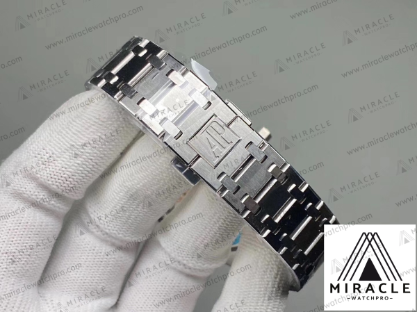 15202ST.OO_.1240ST-8 AUDEMARS PIGUET-ROYAL OAK-REF.15202ST.OO.1240ST.01-ELITE CLONE-39MM-Replica Watch