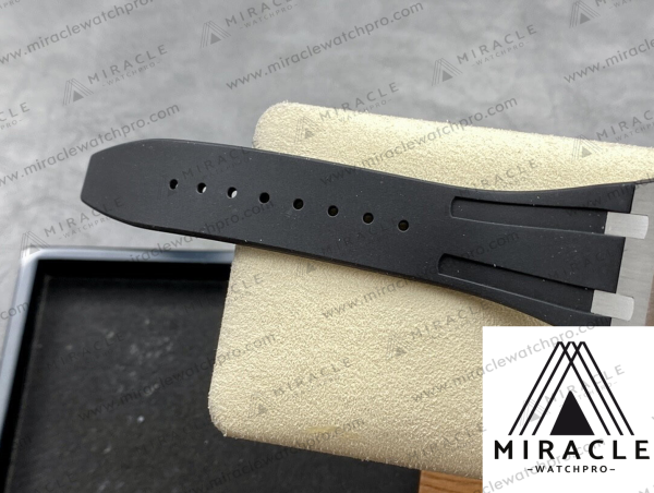 AUDEMARS-PIGUET-ROYAL-OAK-15400-BLUE-TAPE-ELITE-CLONE-41MM-9 AUDEMARS PIGUET-ROYAL OAK-15400 blue tape-Elite Clone-41mm-Replica Watch