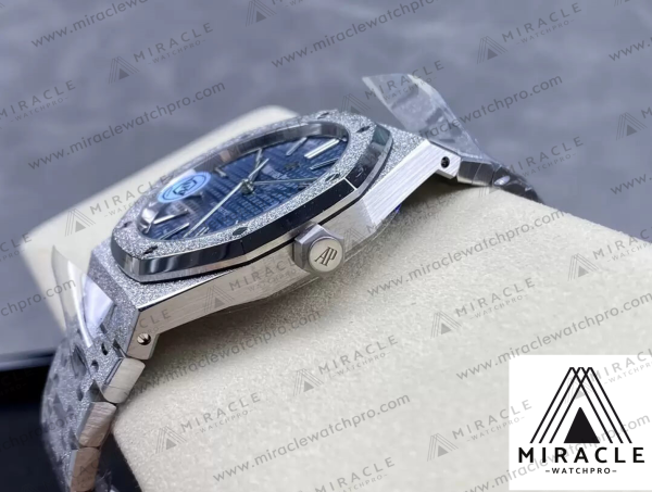 AUDEMARS PIGUET-ROYAL OAK-15410BC.GG.1224BC.01-ELITE CLONE-Frosty gold blue dial-41MM-Replica Watch