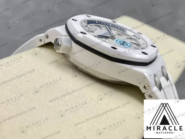 AUDEMARS-PIGUET-ROYAL-OAK-OFFSHORE-REF.15707CB.OO_.A010CA.01-ELITE-CLONE-42MM-5 AUDEMARS PIGUET-ROYAL OAK OFFSHORE-REF.15707CB.OO.A010CA.01-ELITE CLONE-42MM-Replica Watch