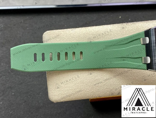 AUDEMARS-PIGUET-ROYAL-OAK-OFFSHORE-ref.26405CE.OO_.A056CA.01-Elite-Clone-44mm-9 Replica Watch-AUDEMARS PIGUET-ROYAL OAK OFFSHORE-ref.26405CE.OO.A056CA.01-Elite Clone-44mm