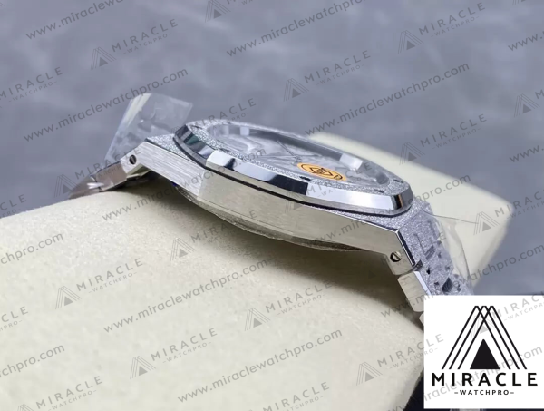 AUDEMARS PIGUET-ROYAL OAK-REF.15410BC.GG.1224BC.01-ELITE CLONE-Frosty gold white dial-41MM-Replica Watch