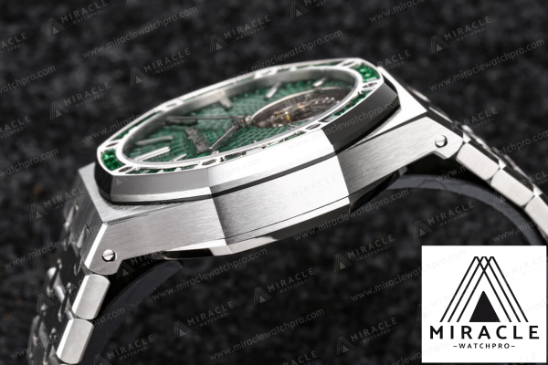 AUDEMARS-PIGUET-ROYAL-OAK-REF.26532IC.EE_.1220TI.01-ELITE-CLONE-41MM-7 AUDEMARS PIGUET-ROYAL OAK-REF.26532IC.EE.1220TI.01-ELITE CLONE-41MM-Replica Watch