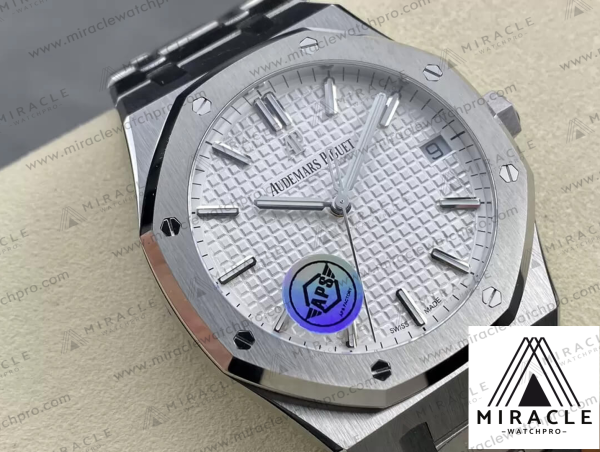 AUDEMARS-PIGUET-ROYAL-OAK-ref.15500ST.OO_.1220ST.04-Elite-Clone-41mm-2 Replica Watch-AUDEMARS PIGUET-ROYAL OAK-ref.15500ST.OO.1220ST.04-Elite Clone-41mm