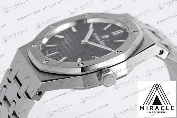 AUDEMARS PIGUET-ROYAL OAK-ref.67650ST.OO.1261ST.01-Elite Clone-33mm-Replica Watch