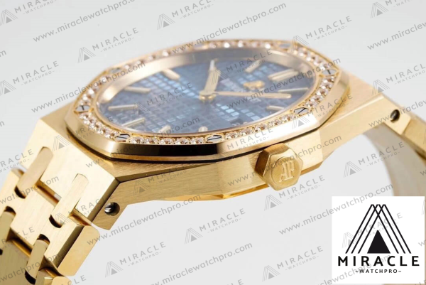 AUDEMARS-PIGUET-ROYAL-OAK-ref.67651BA.ZZ_.1261BA.02-Elite-Clone-33mm-3 AUDEMARS PIGUET-ROYAL OAK-ref.67651BA.ZZ.1261BA.02-Elite Clone-33mm-Replica Watch