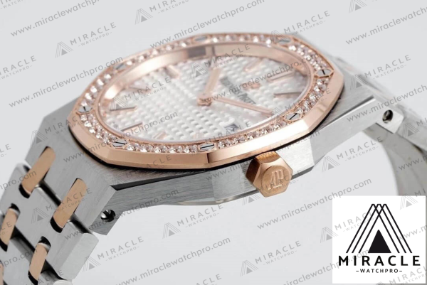 AUDEMARS PIGUET-ROYAL OAK-ref.67651SR.ZZ.1261SR.01-Elite Clone-33mm-Replica Watch