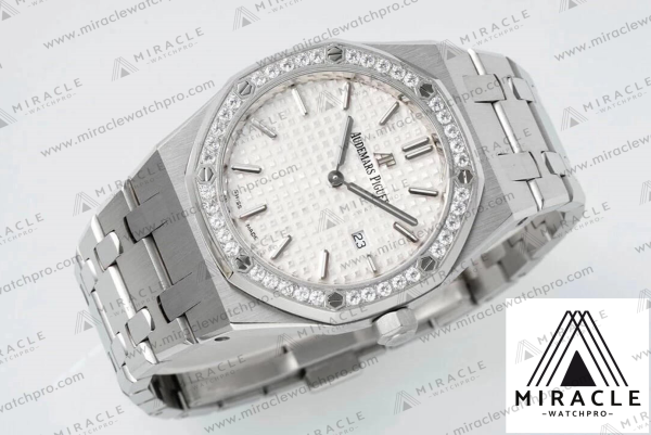 AUDEMARS PIGUET-ROYAL OAK-ref.67651ST.ZZ.1261ST.01-Elite Clone-33mm-Replica Watch