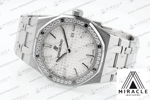 AUDEMARS PIGUET-ROYAL OAK-ref.67651ST.ZZ.1261ST.01-Elite Clone-33mm-Replica Watch