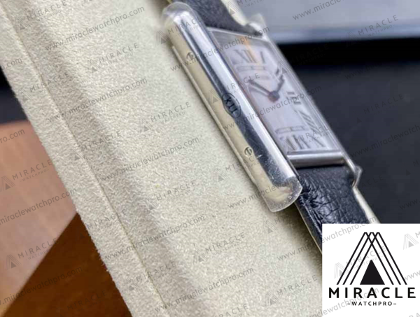 Replica Watch-CARTIER-Tank-ref.WSTA0041-Elite Clone-33.7mmx25.5mm