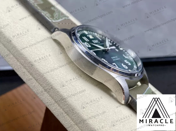 IWC-PILOT´S-WATCH-ref.IW328205-Elite-Clone-40mm-5 Replica Watch-IWC-PILOT´S WATCH-ref.IW328205-Elite Clone-40mm