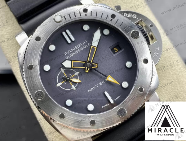 PANERAI-SUBMERSIBLE-PAM1323-ELITE-CLONE-44MM-2 Replica Watch-PANERAI-Submersible-PAM01323-Elite Clone-44mm