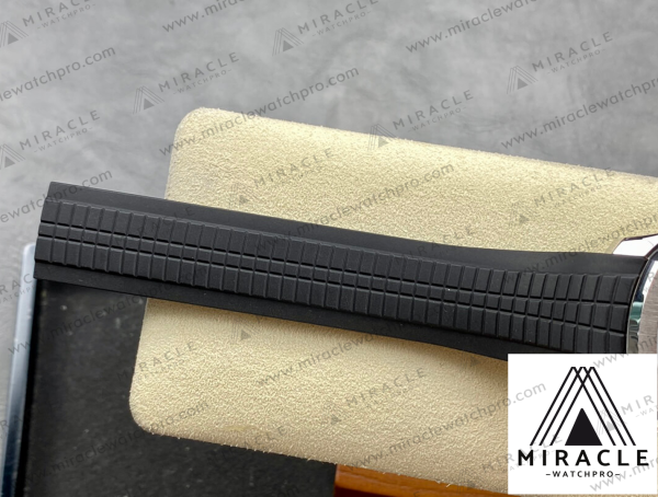 PATEK-PHILIPPE-AQUANAUT-ref.5167A-001-Elite-Clone-40mm-9 Replica Watch-PATEK PHILIPPE-AQUANAUT-ref.5167A-001-Elite Clone-40mm