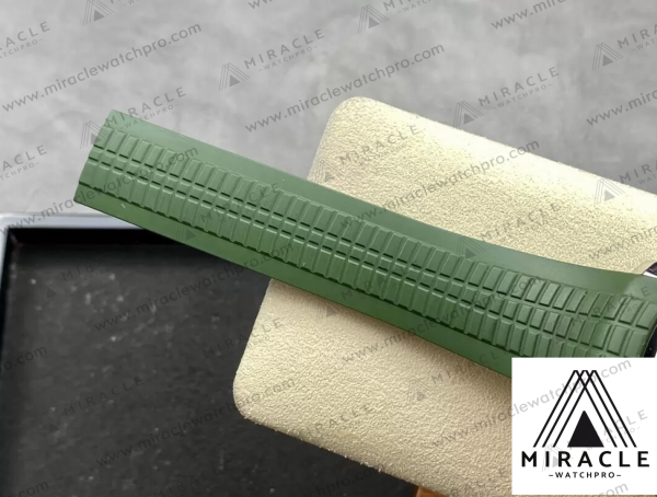 PATEK-PHILIPPE-AQUANAUT-ref.5168G-010-ELITE-CLONE-42-9 Replica Watch-PATEK PHILIPPE-AQUANAUT-ref.5168G-010-ELITE CLONE-42.2MM