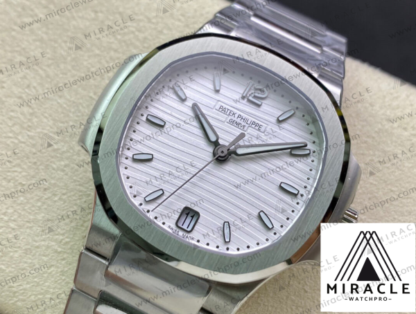 PATEK-PHILIPPE-NAUTILUS-REF.71181A-010-ELITE-CLONE-35-3 Replica Watch-PATEK PHILIPPE-NAUTILUS-REF.7118/1A-010-ELITE CLONE-35.2MM