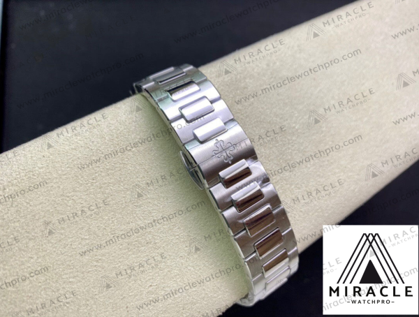 PATEK-PHILIPPE-NAUTILUS-REF.71181A-010-ELITE-CLONE-35-9 Replica Watch-PATEK PHILIPPE-NAUTILUS-REF.7118/1A-010-ELITE CLONE-35.2MM