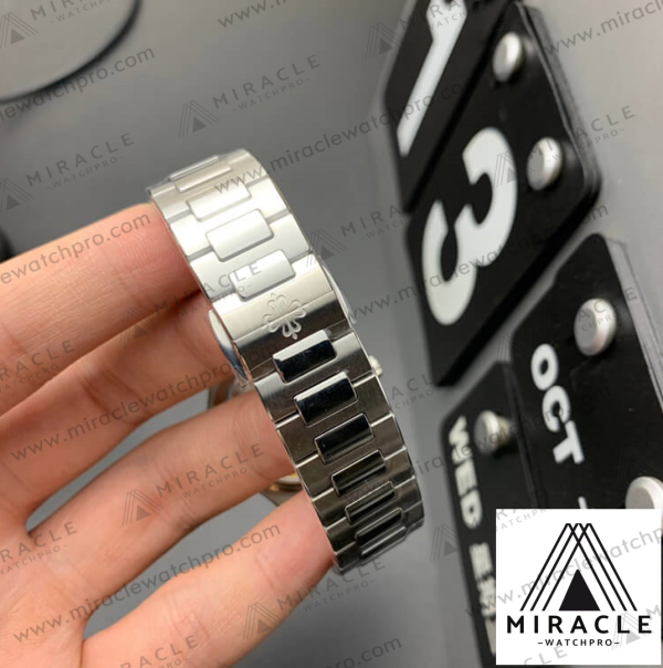 Replica Watch-PATEK PHILIPPE-Nautilus-REF.7118/1A-001-ELITE CLONE-35.2MM