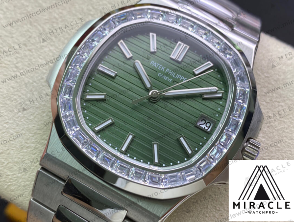 PATEK-PHILIPPE-Nautilus-ref.57111300A-001-Elite-Clone-40mm-3 Replica Watch-PATEK PHILIPPE-Nautilus-ref.5711/1300A-001-Elite Clone-40mm