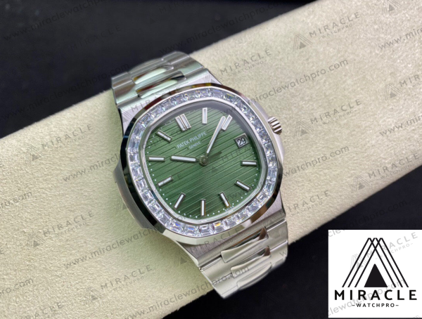 PATEK-PHILIPPE-Nautilus-ref.57111300A-001-Elite-Clone-40mm-5 Replica Watch-PATEK PHILIPPE-Nautilus-ref.5711/1300A-001-Elite Clone-40mm