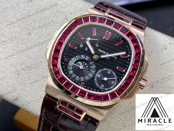 PATEK-PHILIPPE-Nautilus-ref.5724R-001-Elite-Clone-40mm-3 Replica Watch-PATEK PHILIPPE-Nautilus-ref.5724R-001-Elite Clone-40mm