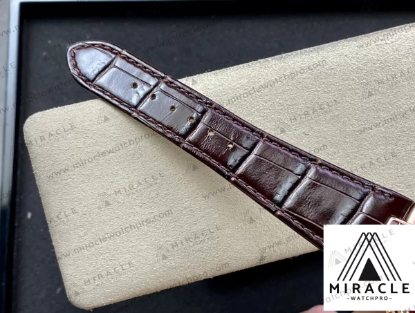 PATEK-PHILIPPE-Nautilus-ref.5724R-001-Elite-Clone-40mm-9 Replica Watch-PATEK PHILIPPE-Nautilus-ref.5724R-001-Elite Clone-40mm