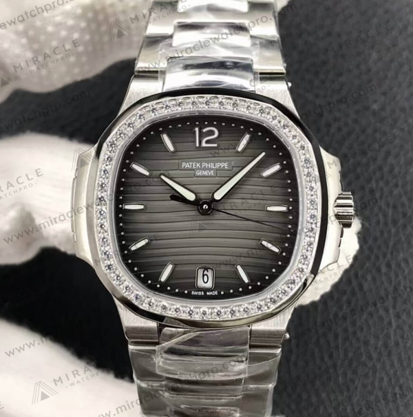 PATEK-PHILIPPE-Nautilus-ref.7118-1200A-011-Elite-Clone-35-1 Replica Watch-PATEK PHILIPPE-Nautilus-ref.7118-1200A-011-Elite Clone-35.2mm