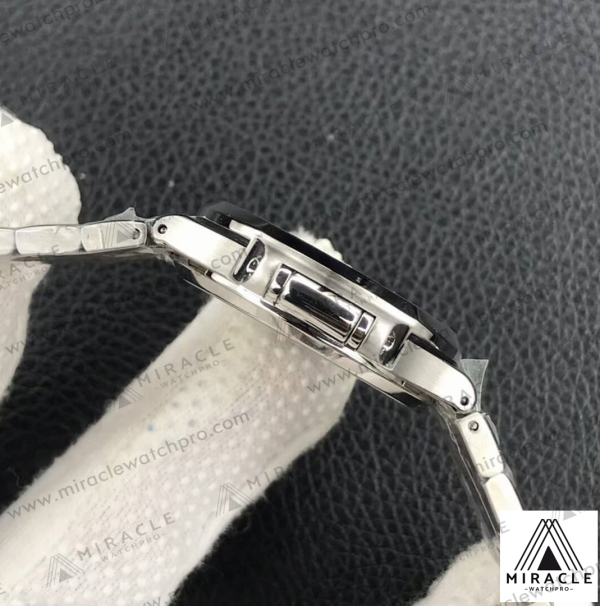 PATEK-PHILIPPE-Nautilus-ref.7118-1200A-011-Elite-Clone-35-6 Replica Watch-PATEK PHILIPPE-Nautilus-ref.7118-1200A-011-Elite Clone-35.2mm