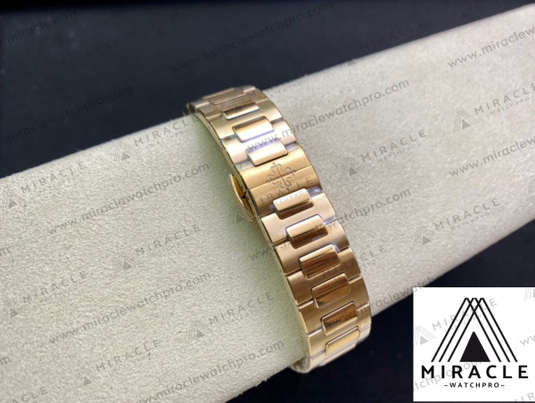 PATEK-PHILIPPE-Nautilus-ref.71181200R-001-Elite-Clone-35-9 Replica Watch-PATEK PHILIPPE-Nautilus-ref.7118/1200R-001-Elite Clone-35.2mm