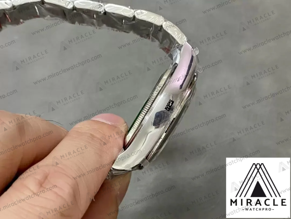 Replica Watch-ROLEX-COSMOGRAPH DAYTONA-REF.M126509-0002-ELITE CLONE 4131 MOVEMENT-40MM