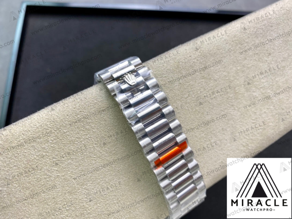 ROLEX-DAY-DATE-ref.M228239-0003-Elite-Clone-40mm-9 ROLEX-DAY DATE-ref.M228239-0003-Elite Clone-40mm-Replica Watch