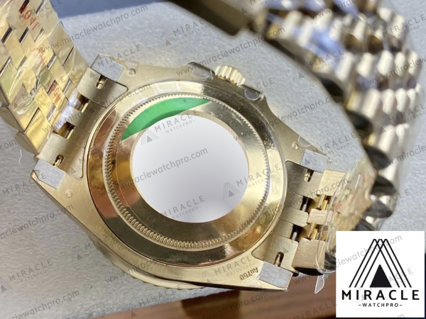 ROLEX-GMT MASTER II-ref. M126718GRNR-0001-Elite Clone-40mm-Replica Watch