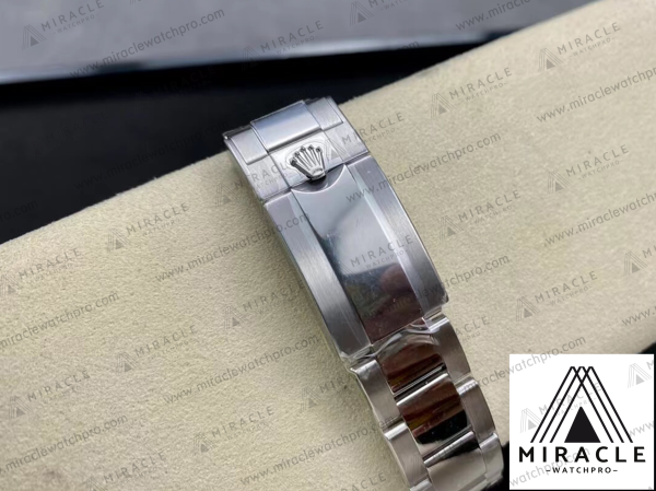 ROLEX-GMT-Master-II-M126719blro-0003-Elite-Clone-40mm-9 ROLEX-GMT-Master II-M126719blro-0003-Elite Clone-40mm-Replica Watch