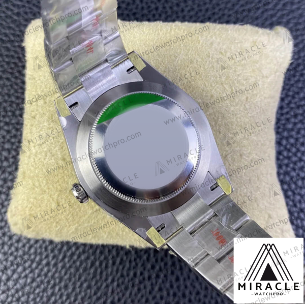 ROLEX-Oyster-Perpetual-ref.M124300-0003-Elite-Clone-41mm-7 ROLEX-Oyster Perpetual-ref.M124300-0003-Elite Clone-41mm-Replica Watch