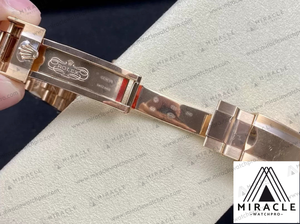 ROLEX-COSMOGRAPH DAYTONA-REF.M116505-0016-ELITE CLONE-40MM-Replica Watch