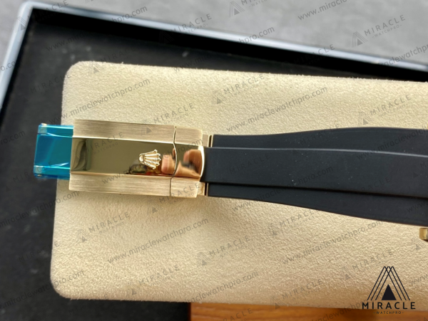 Replica Watch-ROLEX-Sky Dweller-REF.M326238-0009-ELITE CLONE-42MM