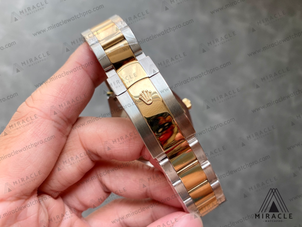 m326933-0002-8 Replica Watch-ROLEX-Sky Dweller-REF.M326933-0002-ELITE CLONE-42MM