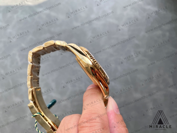 m326938-0004-5 Replica Watch-ROLEX-Sky Dweller-REF.M326938-0004-ELITE CLONE-42MM